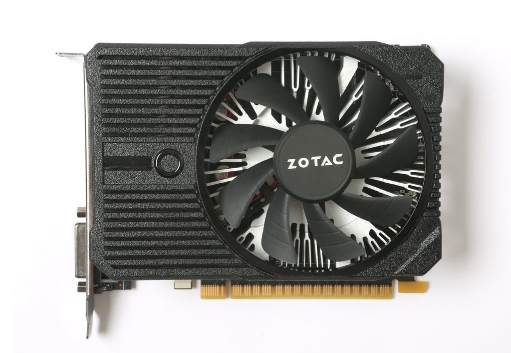 ZOTAC GeForce GTX 1050 2GB GDDR5 128-Bit Graphics Card - mbatraders (1)